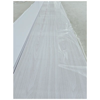 PVC Ceiling Vaj Huam Sib Luag Phab Ntsa Cov Thawj Coj Colombia