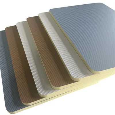 PVC ua npuas ncauj vaj huam sib luag