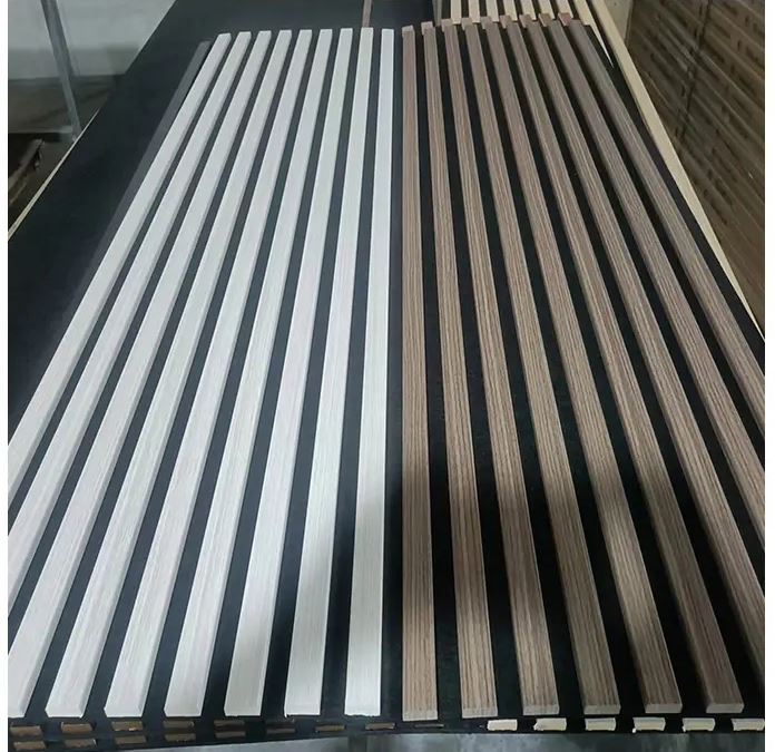 Cov Phab Ntsa Soundproof